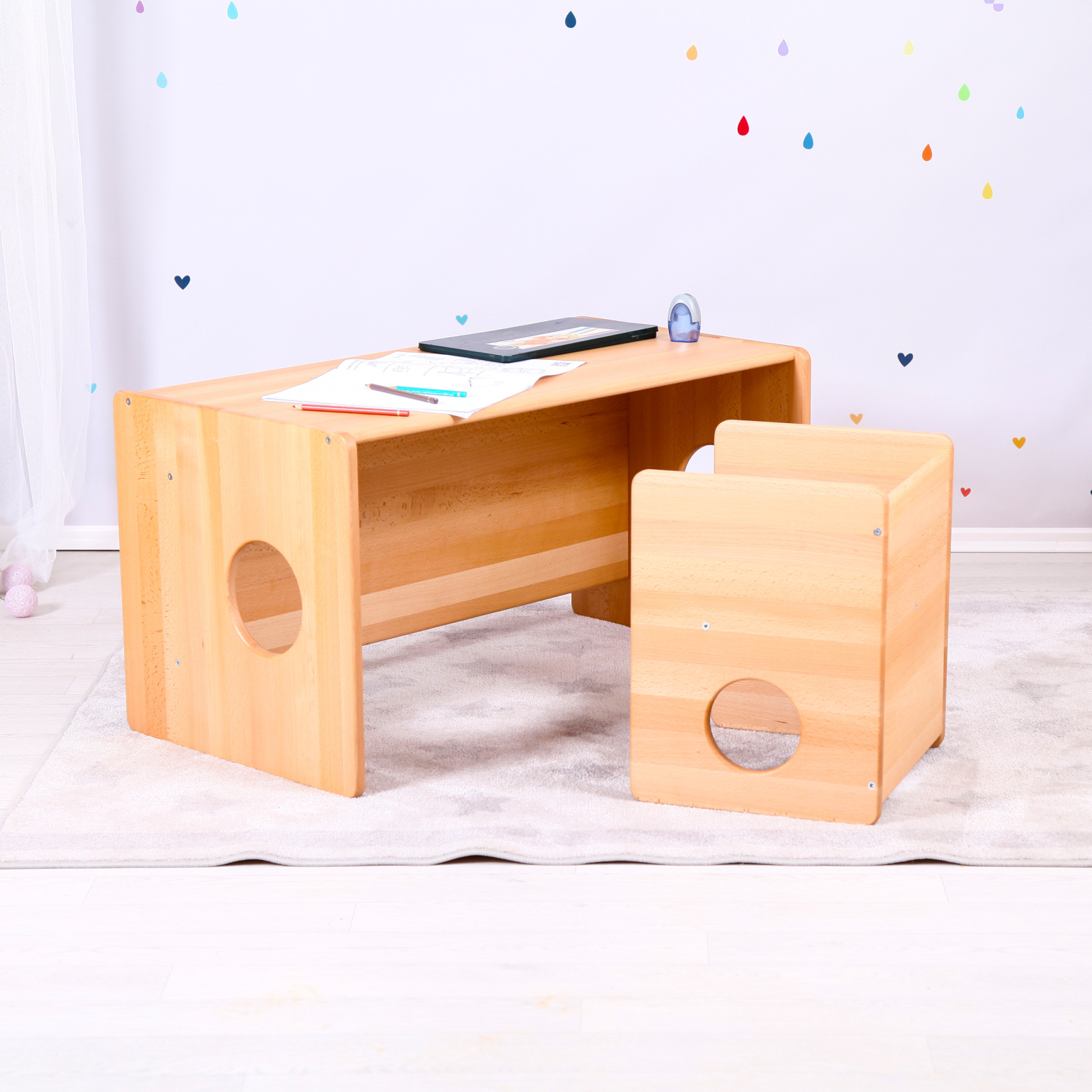 Montessori cUbe chairs 2+3