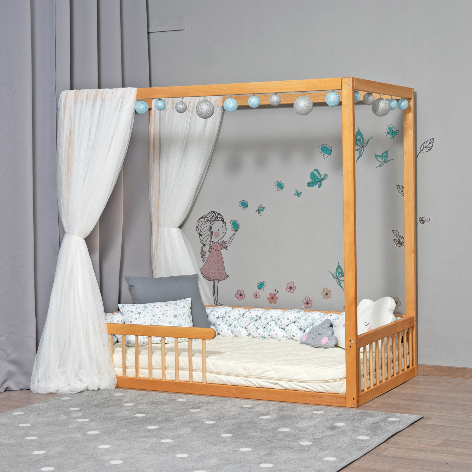 KUBO+ Montessori baby bed with rails