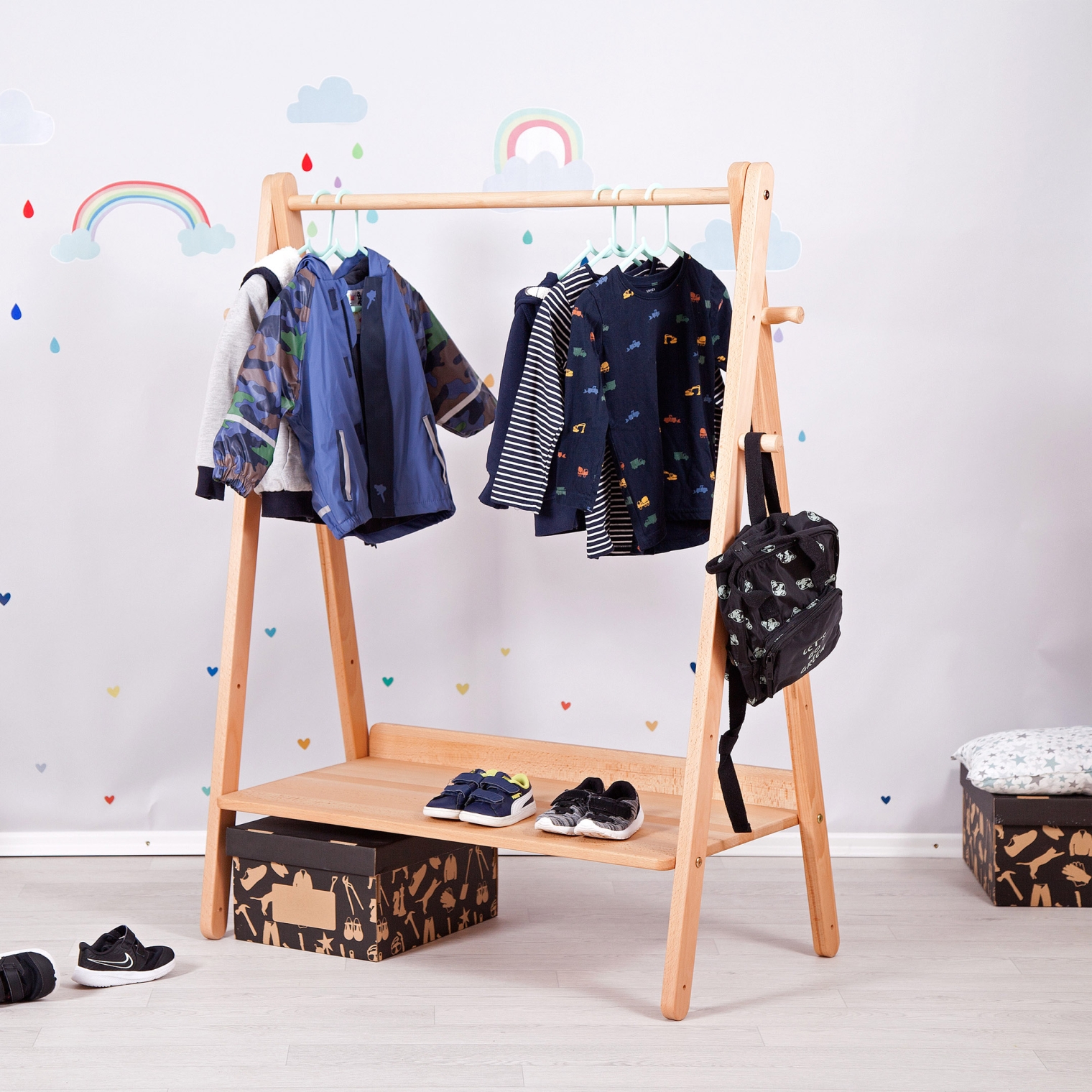 Montessori X coat-rack | Brubi.eu