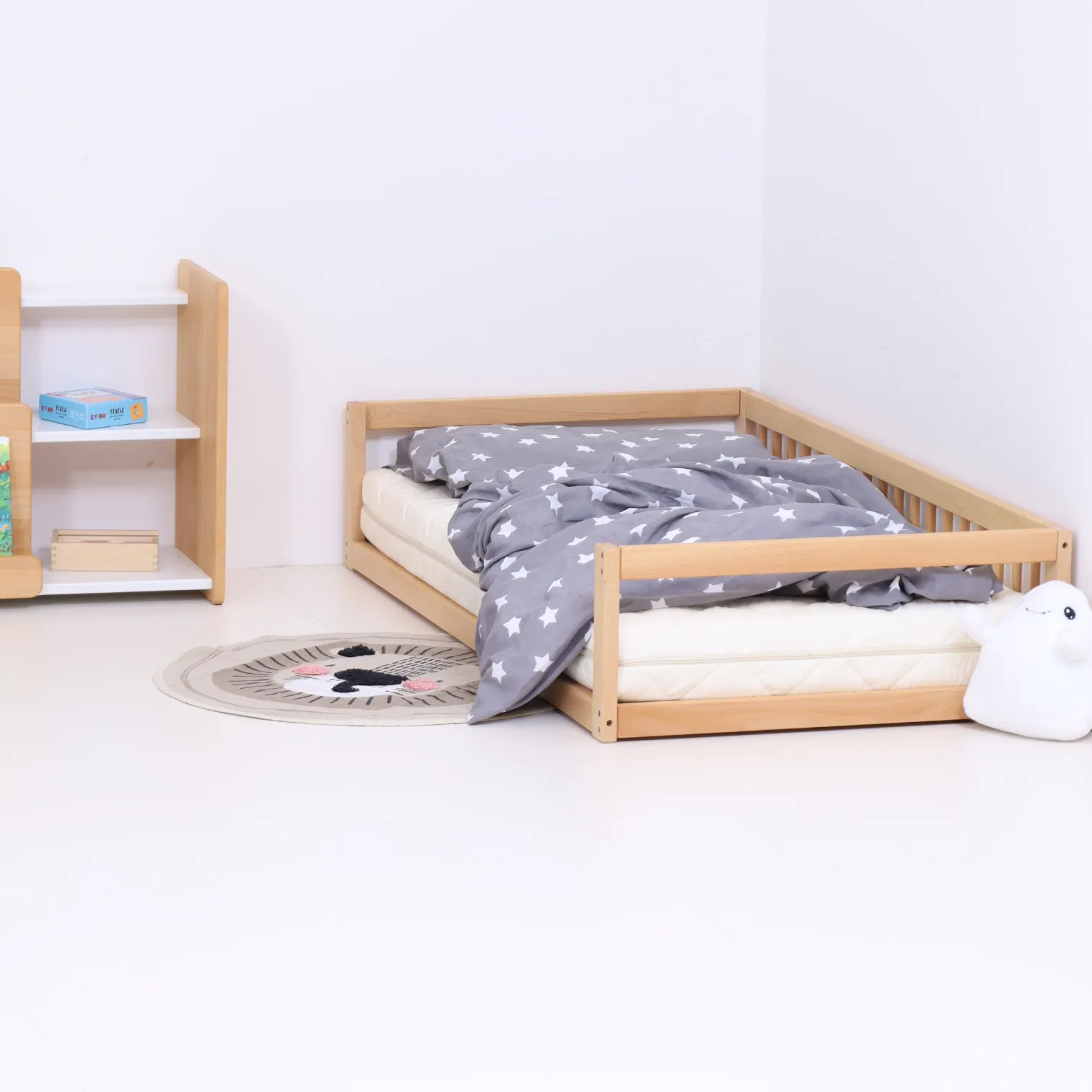 ! OUTLET !FLOORbed with rails and slatted bed base 140cm x 70 cm