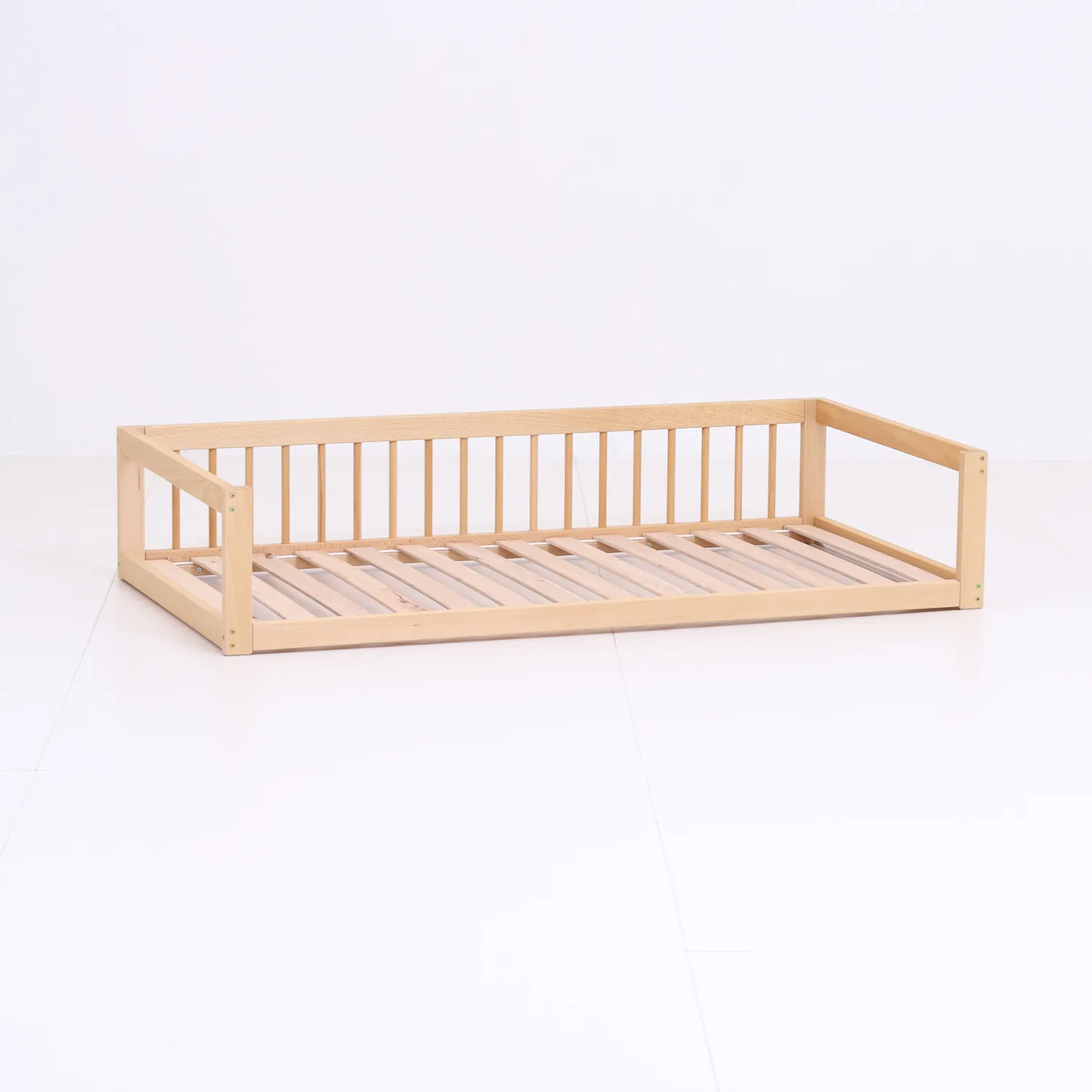 ! OUTLET !FLOORbed with rails and slatted bed base 140cm x 70 cm
