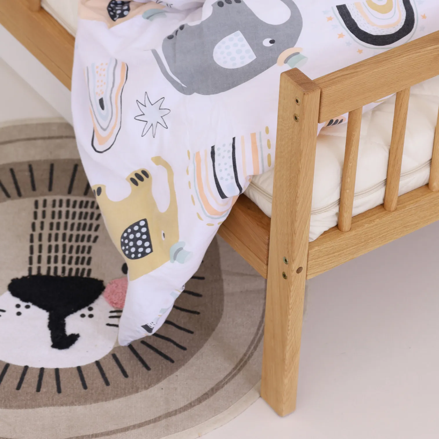 LUXURY OAK COLLECTION ! MONTEbed with rails and slatted bed base 140cm x 70 cm