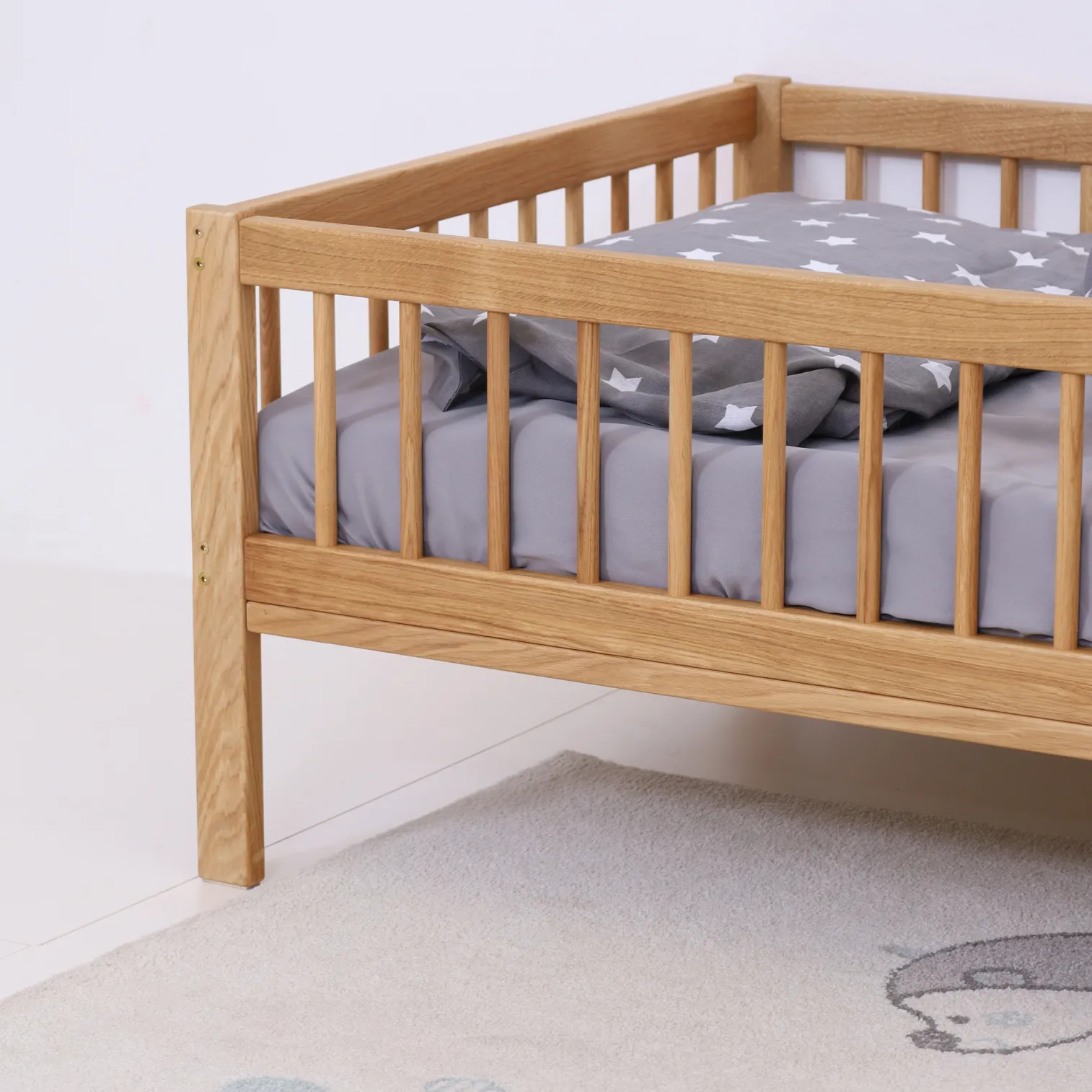 LUXURY OAK COLLECTION ! MONTEbed with rails and slatted bed base 140cm x 70 cm